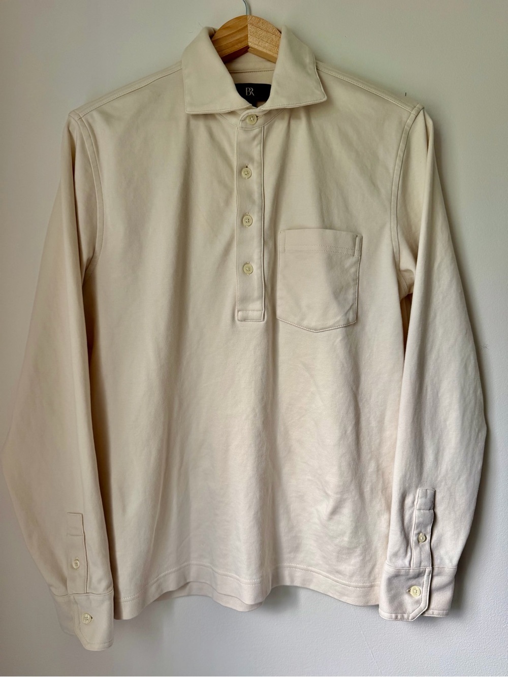 Banana Republic like-new long sleeve polo shirt mens small cream business casual